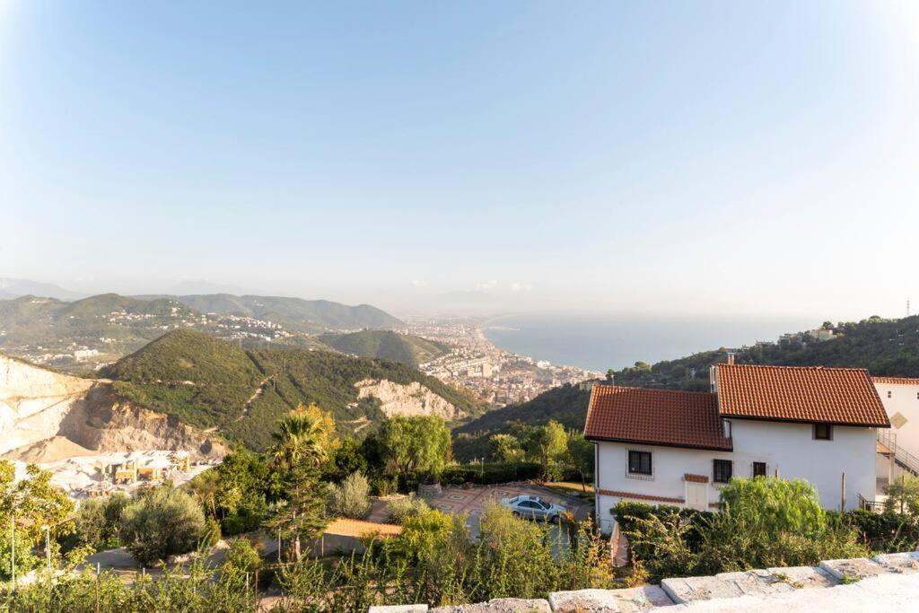 Appartamento Emma Con Piscina - Vista Mare"Tenuta Croce" Салерно Екстериор снимка